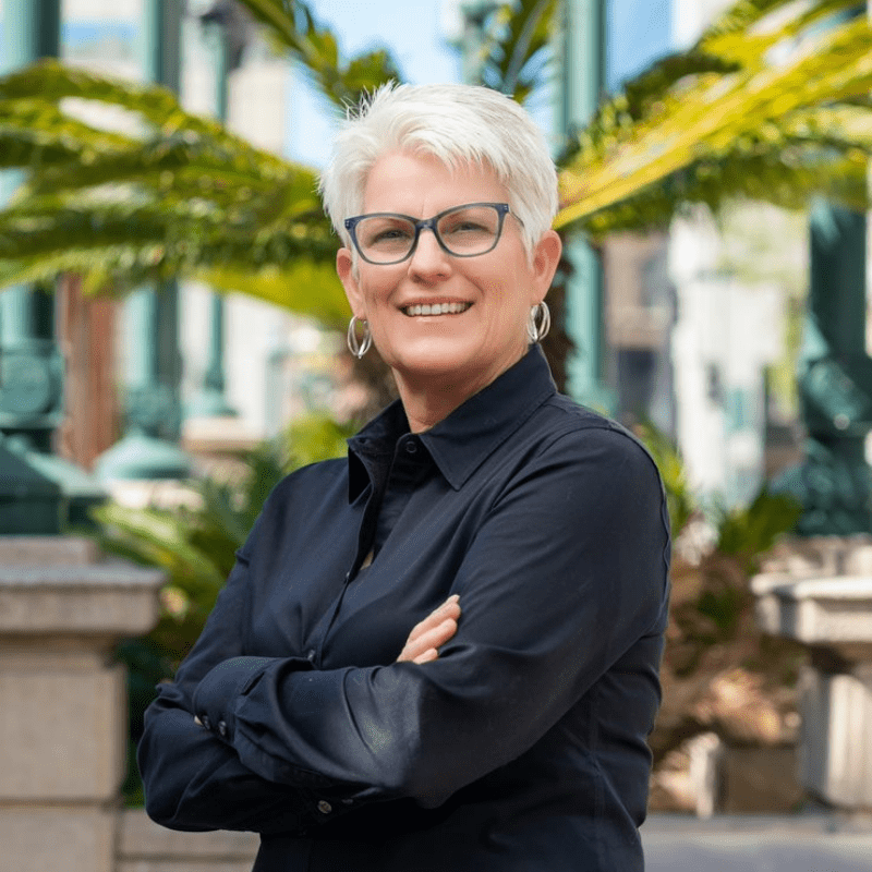 Portrait of Linda Cornett